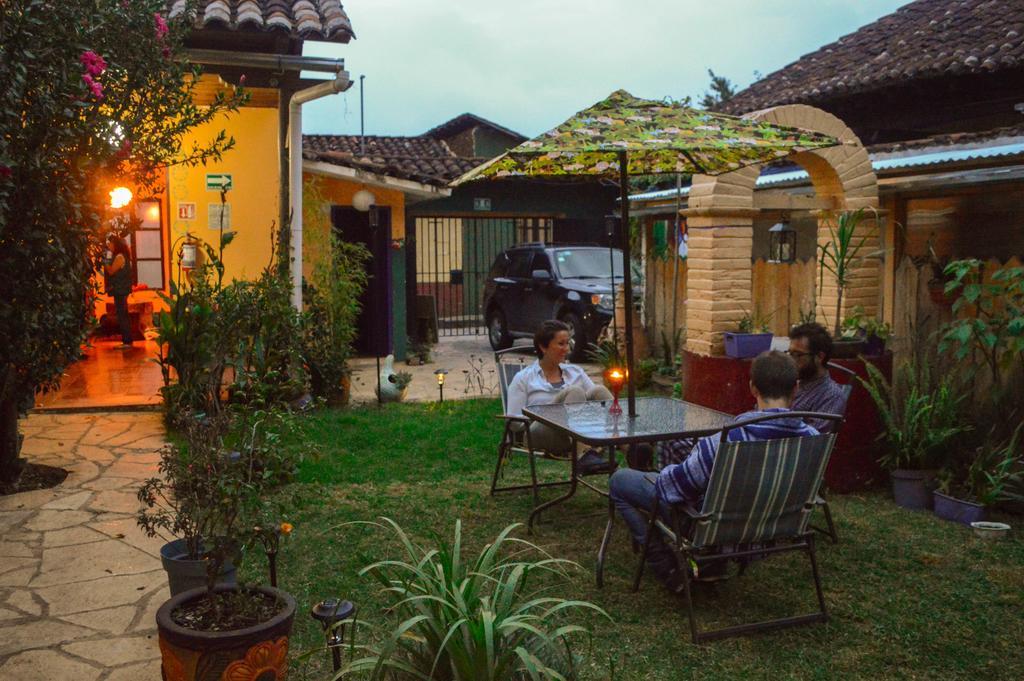 Bed and Breakfast Jaguar You Сан-Кристобаль-де-Ла-Касас Экстерьер фото