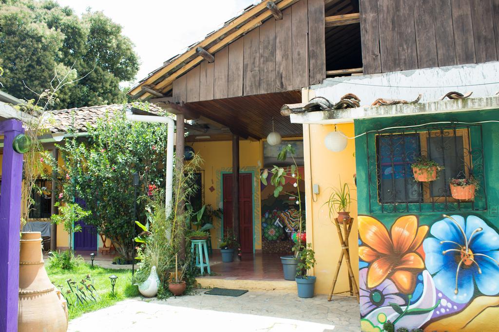 Bed and Breakfast Jaguar You Сан-Кристобаль-де-Ла-Касас Экстерьер фото