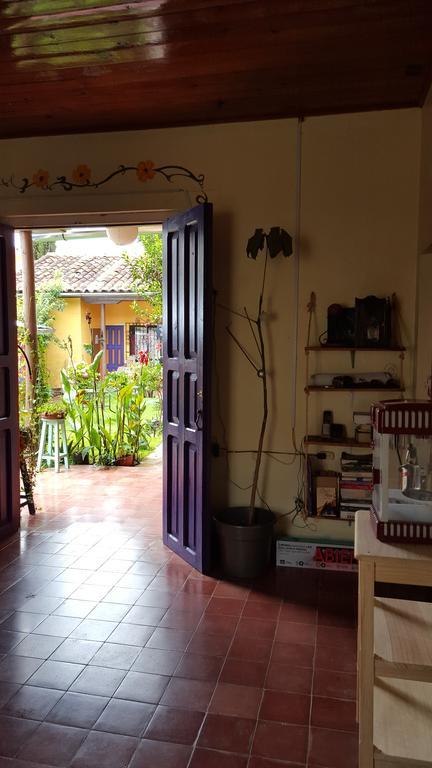 Bed and Breakfast Jaguar You Сан-Кристобаль-де-Ла-Касас Экстерьер фото